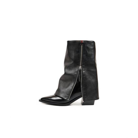 HALMANERA Shoes - NEW HALMANERA women's foldover lug sole boot in black